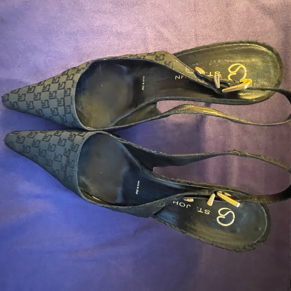 St John black sling back low heel size 6.5